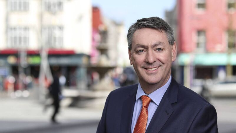 Cork MEP calls for additional Covid-19 vaccines from US President Cork MEP calls for additional Covid-19 vaccines from US President