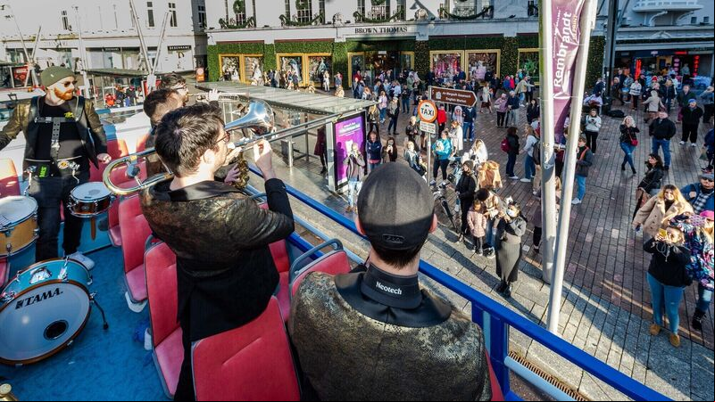 WATCH: Busy streets in Cork city as revellers enjoy the return of the Jazz 