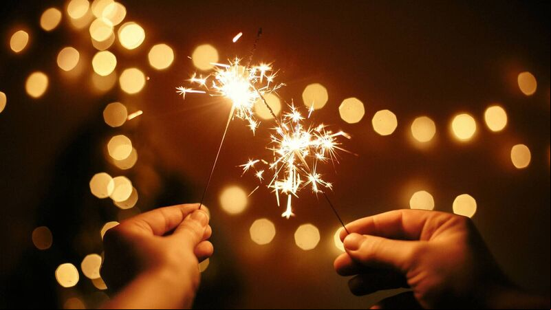 Cork plastic surgeon issues warning about sparklers ahead of Halloween after treating toddlers with horrific burns Cork plastic surgeon issues warning about sparklers ahead of Halloween after treating toddlers with horrific burns