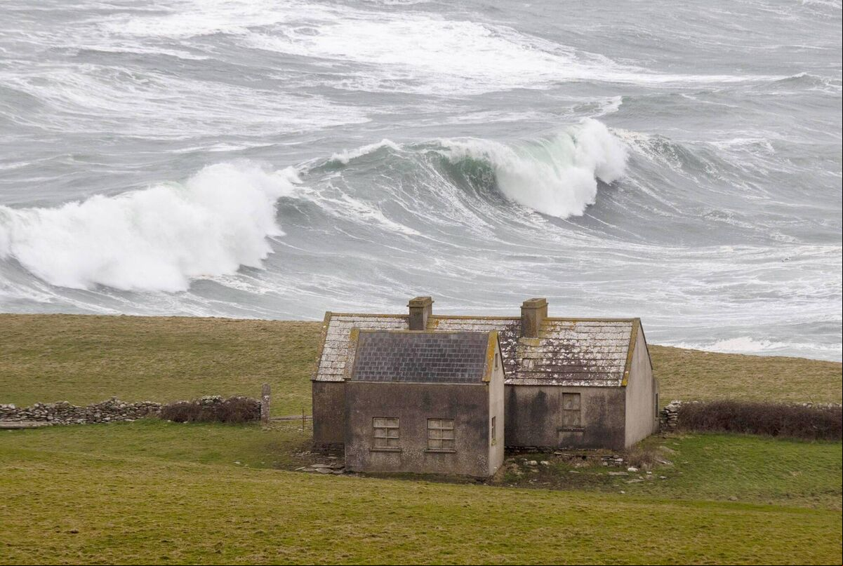Massive waves pounded the 60 foot high cliffs at Doolin, Co Clare today. Picture: Press 22. Massive waves pounded the 60 foot high cliffs at Doolin, Co Clare today. Picture: Press 22.
