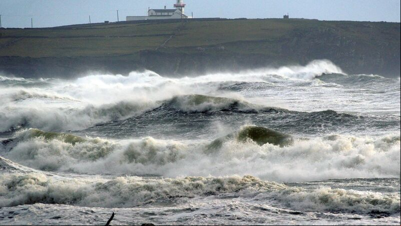 Latest: Gardaí helping people get to shelter in Cork ahead of Storm Eunice Latest: Gardaí helping people get to shelter in Cork ahead of Storm Eunice