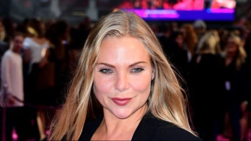 EastEnders’ Samantha Womack reveals cancer battle in Olivia Newton-John tribute EastEnders’ Samantha Womack reveals cancer battle in Olivia Newton-John tribute