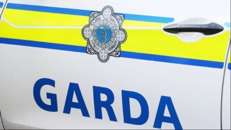 Mobile phones and clothing seized after garda car rammed in Dublin Mobile phones and clothing seized after garda car rammed in Dublin