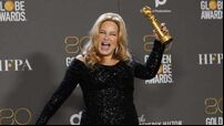 Jennifer Coolidge ‘blames’ Ariana Grande for bringing her career back