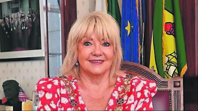 Lord Mayor urges knife amnesty as well as action on drug dealing Lord Mayor urges knife amnesty as well as action on drug dealing