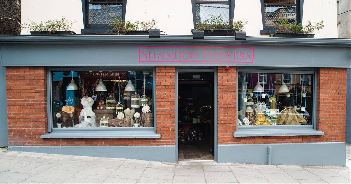 Cork florist, Stacy O’Neill welcomed the Valentine’s Day surge, claiming, “all the Cork men are madly in love.” 