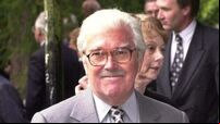 Tributes paid after 'brilliant broadcaster' Dickie Davies dies aged 94