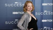 Sarah Snook reveals pregnancy at Succession series four premiere
