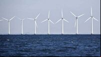 ESB and Orsted sign agreement to develop Irish offshore wind