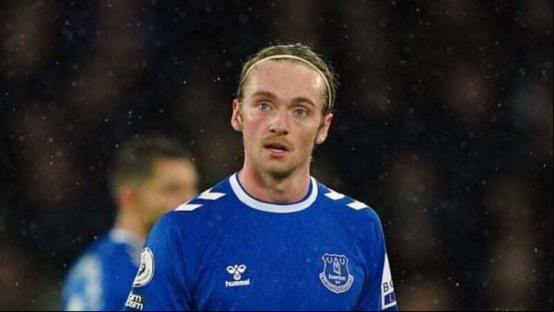 Tom Davies to leave Everton after turning down new contract