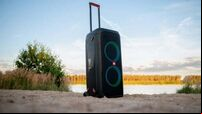 Irish tourists face hefty fines over loud music on beaches in Portugal