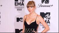 Taylor Swift releases Speak Now (Taylor’s Version) with additional unheard songs