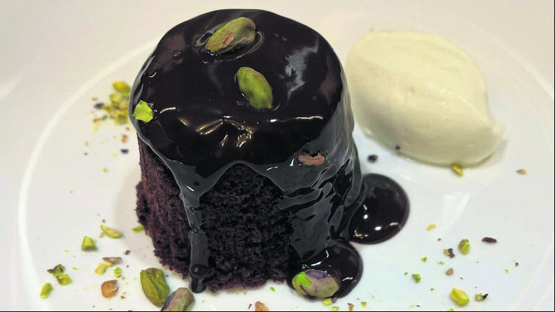 Recipe: Chocolate Puddings with Pistachio Recipe: Chocolate Puddings with Pistachio