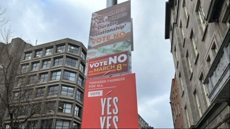 Polls open in twin referendums over changes to Constitution Polls open in twin referendums over changes to Constitution