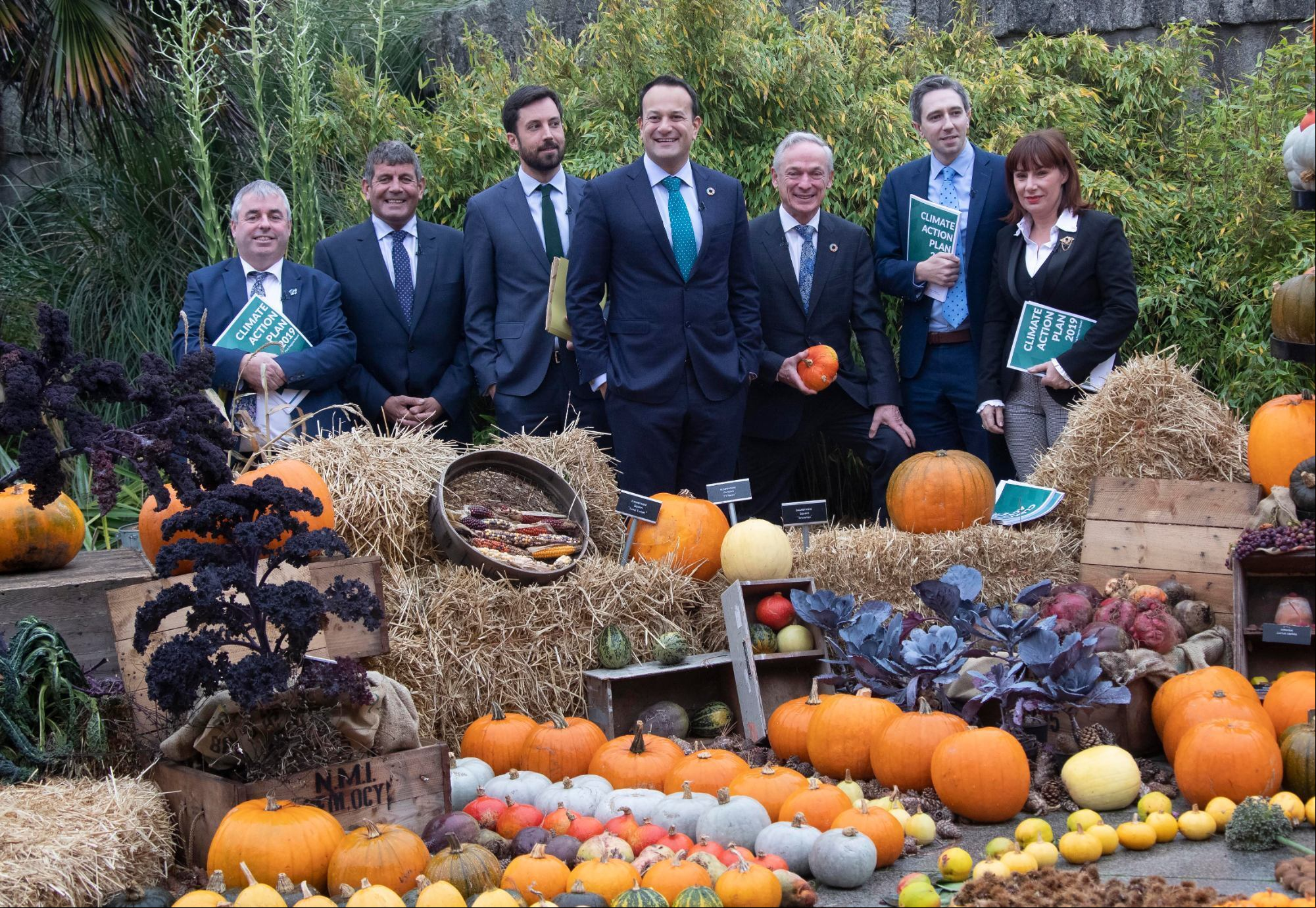 Kevin Boxer Moran TD, Andrew Doyle TD, Minister for Housing, Eoghan Murphy, Taoiseach Leo Varadkar, Minister for Communications, Climate Action & Environment, Richard Bruton, Minister for Health, Simon Harris and Josepha Madigan Minister for Culture, Heritage and the Gaeltacht at the launch of the First Progress Report on the Climate Action Plan 2019 at the Botanic Gardens, Dublin. October, 2019.