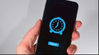 Apple working to fix iPhone alarm issue