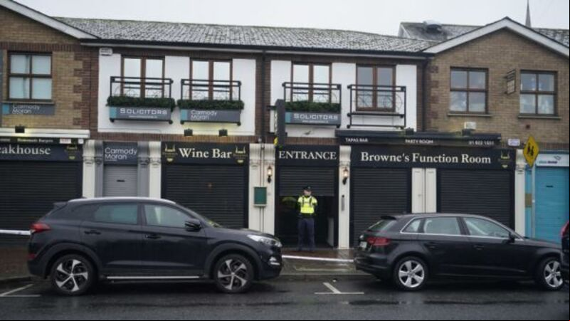 CCTV footage of gangland shooting at Dublin steakhouse shown in court CCTV footage of gangland shooting at Dublin steakhouse shown in court