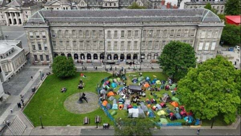 Trinity drops €200,000 fine against students’ union Trinity drops €200,000 fine against students’ union
