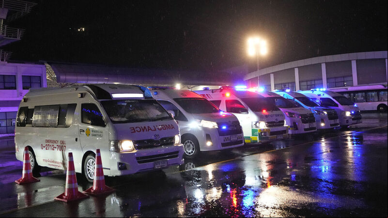 Four Irish people on board flight hit by severe turbulence in which one person died Four Irish people on board flight hit by severe turbulence in which one person died