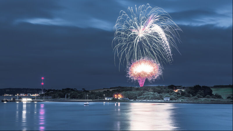 Cork's Spike Island to commemorate handover history with firework display Cork's Spike Island to commemorate handover history with firework display
