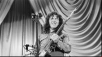 Public backing campaign to keep Rory Gallagher's guitar in Cork 