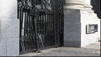 'Delusional' man accused of ramming gates at Government Buildings and Áras an Uachtaráin