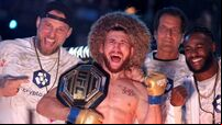 Merab Dvalishvili takes bantamweight belt from Sean O'Malley