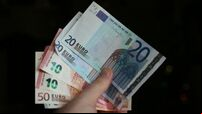 Government accused of handing tax break to those with ‘gold-plated’ pensions
