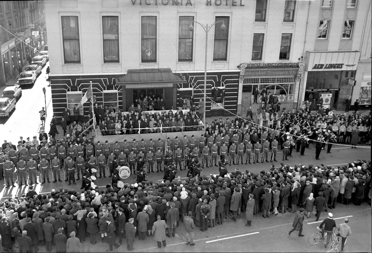 St Finbarr’s Pipe Band es the reviewing stand at the St. Patrick’s Day parade in Patrick Street, Cork, in 1968. Eileen has fond memories of watching the parade from their home. St Finbarr’s Pipe Band es the reviewing stand at the St. Patrick’s Day parade in Patrick Street, Cork, in 1968. Eileen has fond memories of watching the parade from their home.