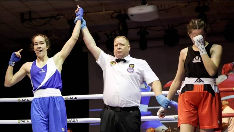 Linda Desmond is the new queen of Cork boxing Linda Desmond is the new queen of Cork boxing