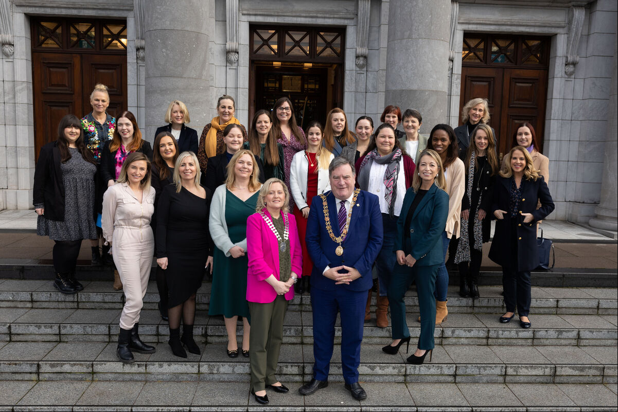 New President of Network Cork Cathy Fitzgibbon with Lord Mayor Cllr Dan Boyle and the Network Cork committee at the Network Cork AGM in Cork City Hall. New President of Network Cork Cathy Fitzgibbon with Lord Mayor Cllr Dan Boyle and the Network Cork committee at the Network Cork AGM in Cork City Hall.