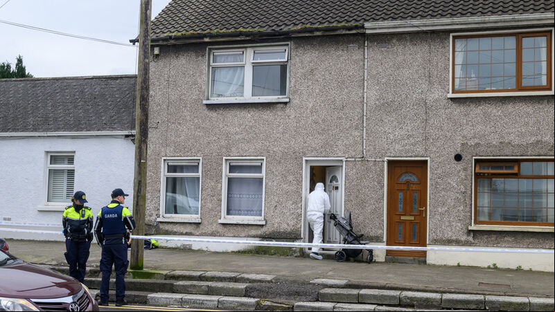 Man, 40s, arrested following assault on woman in Cork city Man, 40s, arrested following assault on woman in Cork city