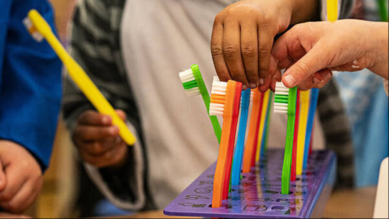 Health inequalities worsening despite improvements in economic measures, report finds