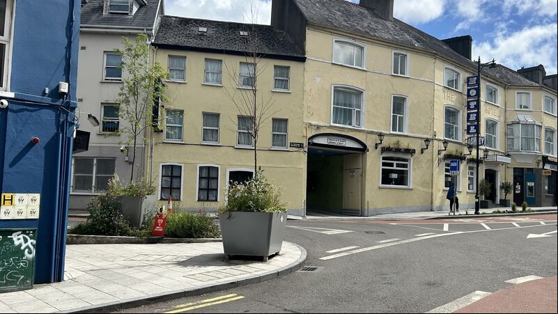 Three men hospitalised after Cork city centre incident last night